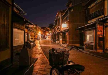 反转片质感：糖心Vlog正片负冲技巧，重现电影质感