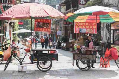 劲爆上线：蘑菇视频模特翻车现场，事件仍在持续发酵